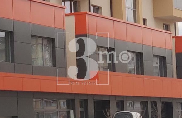 Медицински център за продажба в ж.к. Люлин 3, гр. София - 0