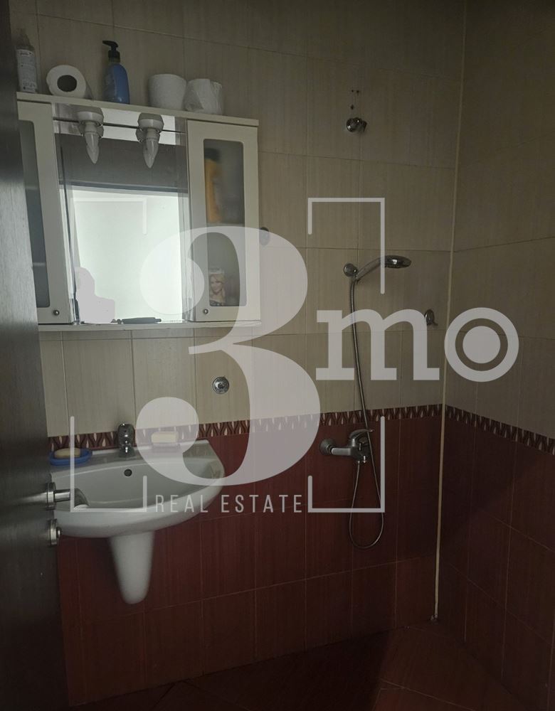 „3mo” недвижими имоти продава двустаен апартамент, находящ се в ж.к. Хаджи Димитър - 0