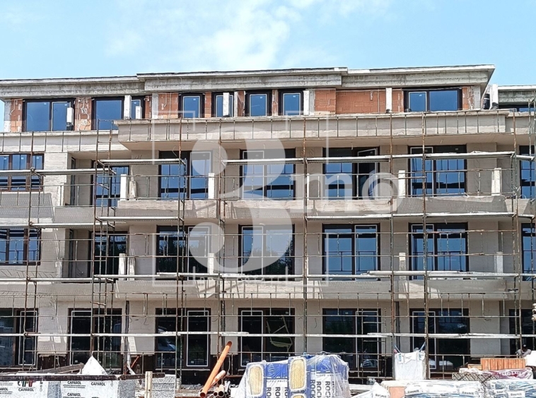 3mo Амалтея представя за продажба мезонет с три спални в луксозен, затворен комплекс, гр. Банкя - 0
