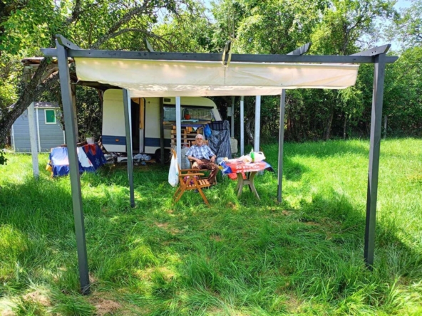 3mo Real Estate - офис Академика, продава УПИ в с. Конска, общ. Брезник - 0