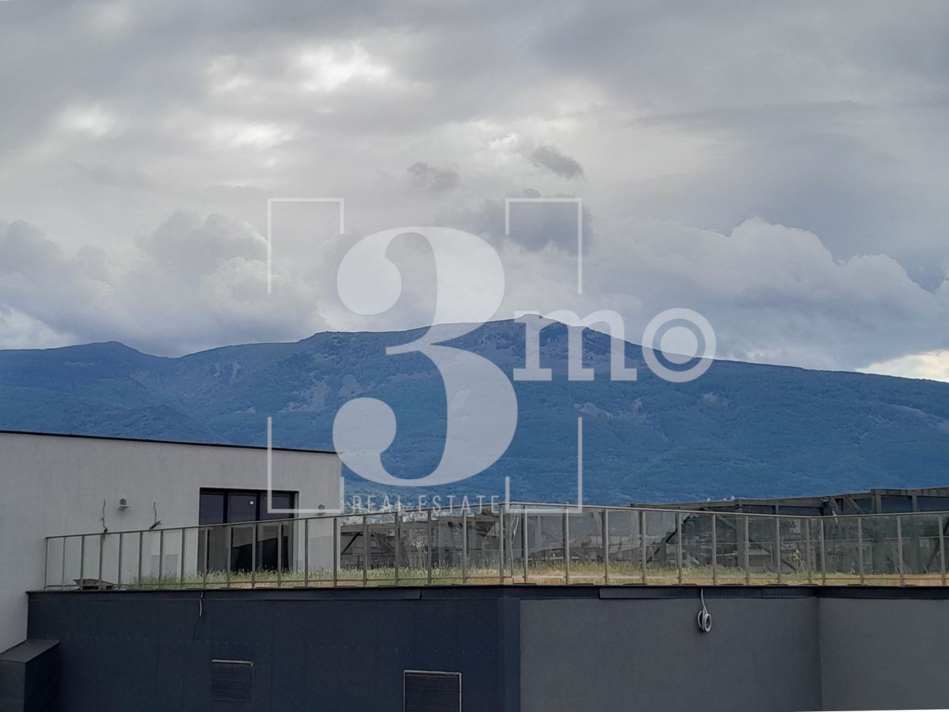 Четиристаен апартамент за продажба в кв. Витоша, гр. София-0 Четиристаен апартамент за продажба в кв. Витоша, гр. София - 0