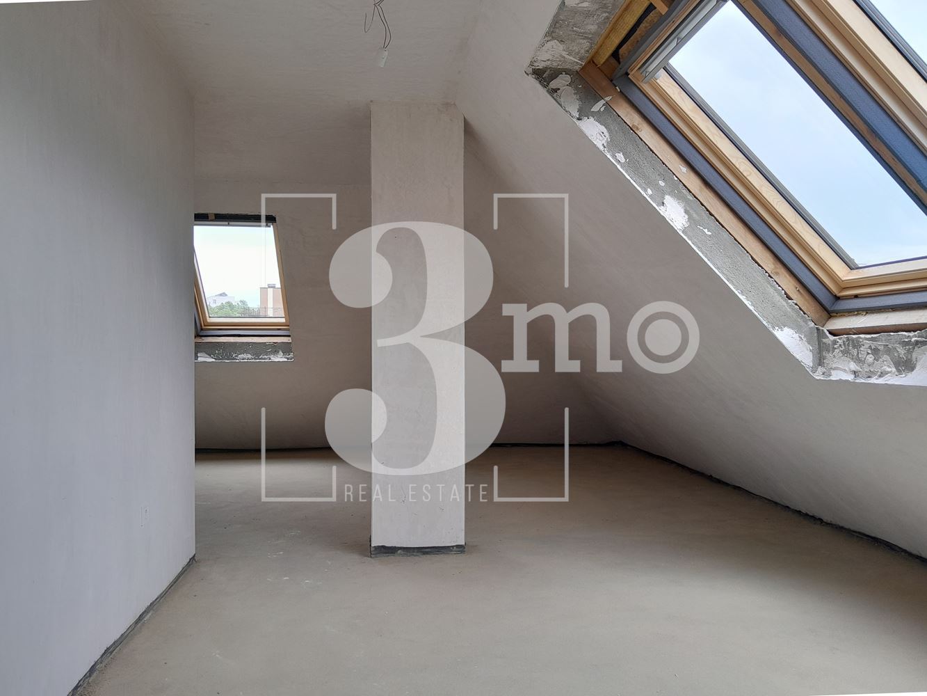 Четиристаен апартамент за продажба в кв. Витоша, гр. София-0 Четиристаен апартамент за продажба в кв. Витоша, гр. София - 0