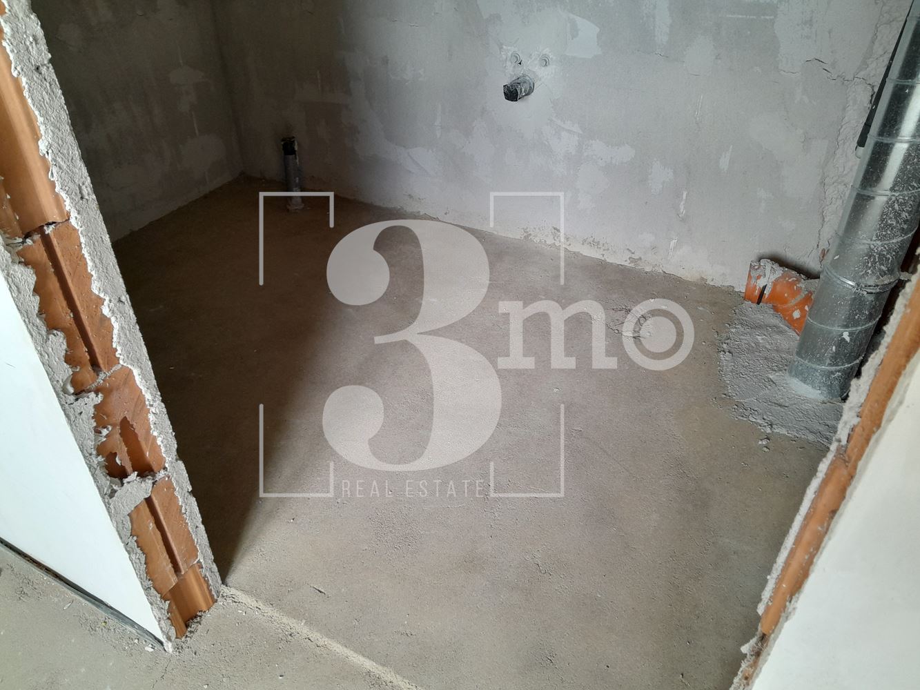 Четиристаен апартамент за продажба в кв. Витоша, гр. София-0 Четиристаен апартамент за продажба в кв. Витоша, гр. София - 0