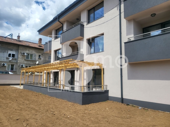 3mo Амалтея продава ексклузивно двустаен апартамент в кв. Суходол - 0
