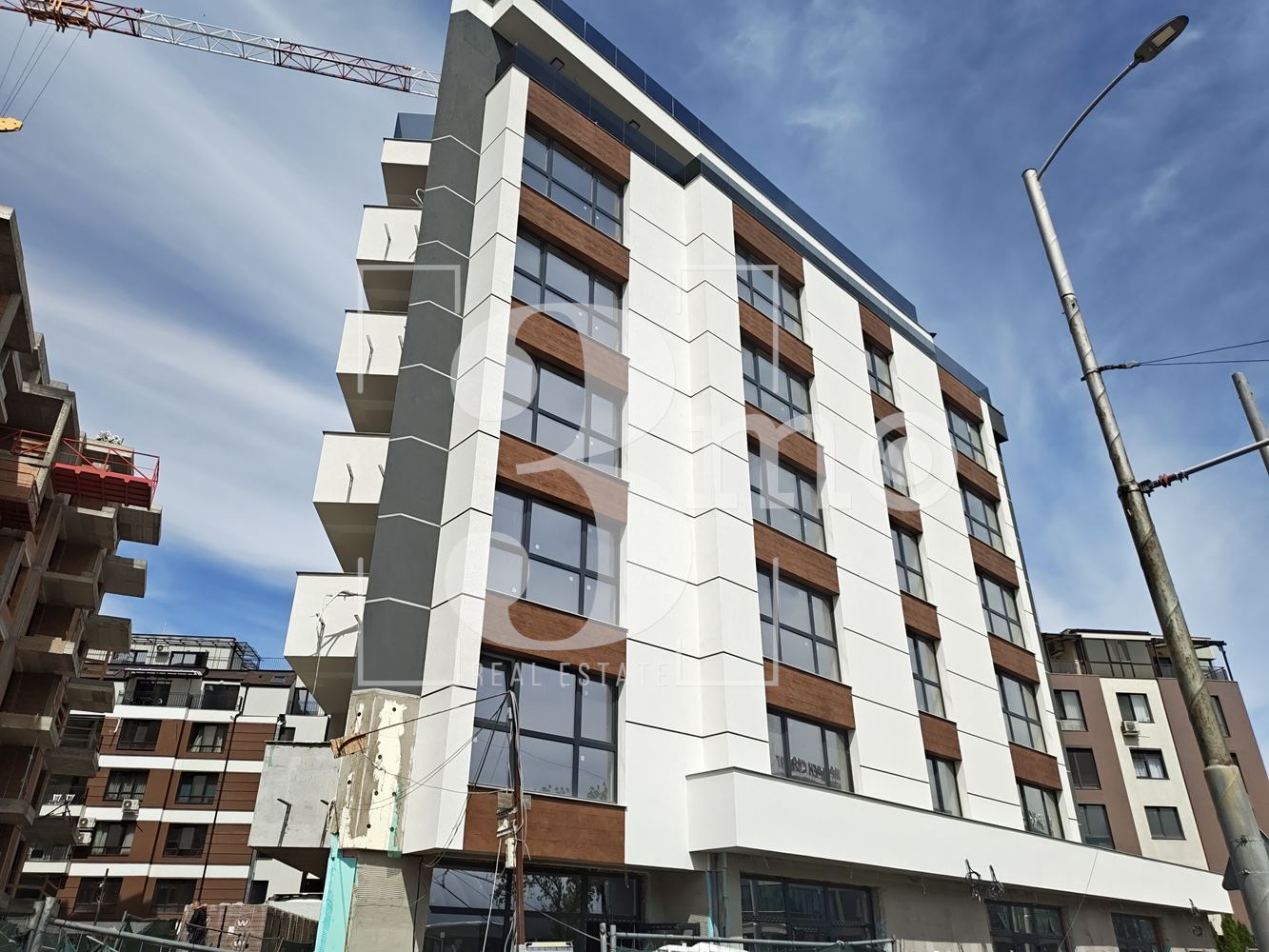 Тристаен апартамент с Акт 14, за продажба в ж.к. Люлин-център, гр. София - 0