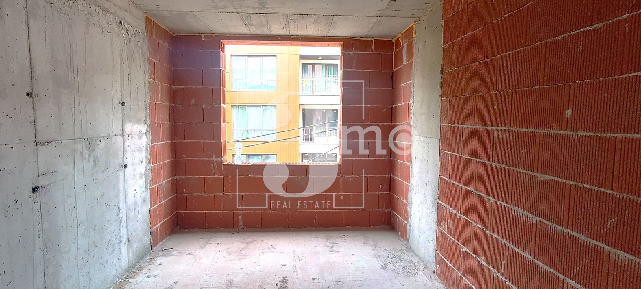 3mo Амалтея продава изгодно тристаен апартамент в сграда с АКТ 14, в ж.к. Банишора, София-0 3mo Амалтея продава изгодно тристаен апартамент в сграда с АКТ 14, в ж.к. Банишора, София - 0