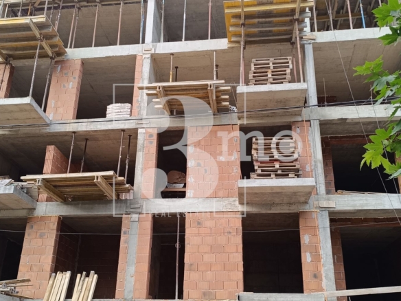 3mo Амалтея представя за продажба тристаен апартамент в ж.к. Бъкстон, гр. София - 0
