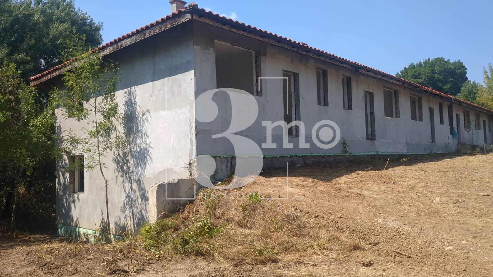 „3mo“ недвижими имоти продава две къщи-близнак, находящи се в с. Юнец, област Варна-0 „3mo“ недвижими имоти продава две къщи-близнак, находящи се в с. Юнец, област Варна - 0