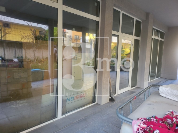 Магазин 226 кв.м. в сграда с Разрешение за ползване - 0