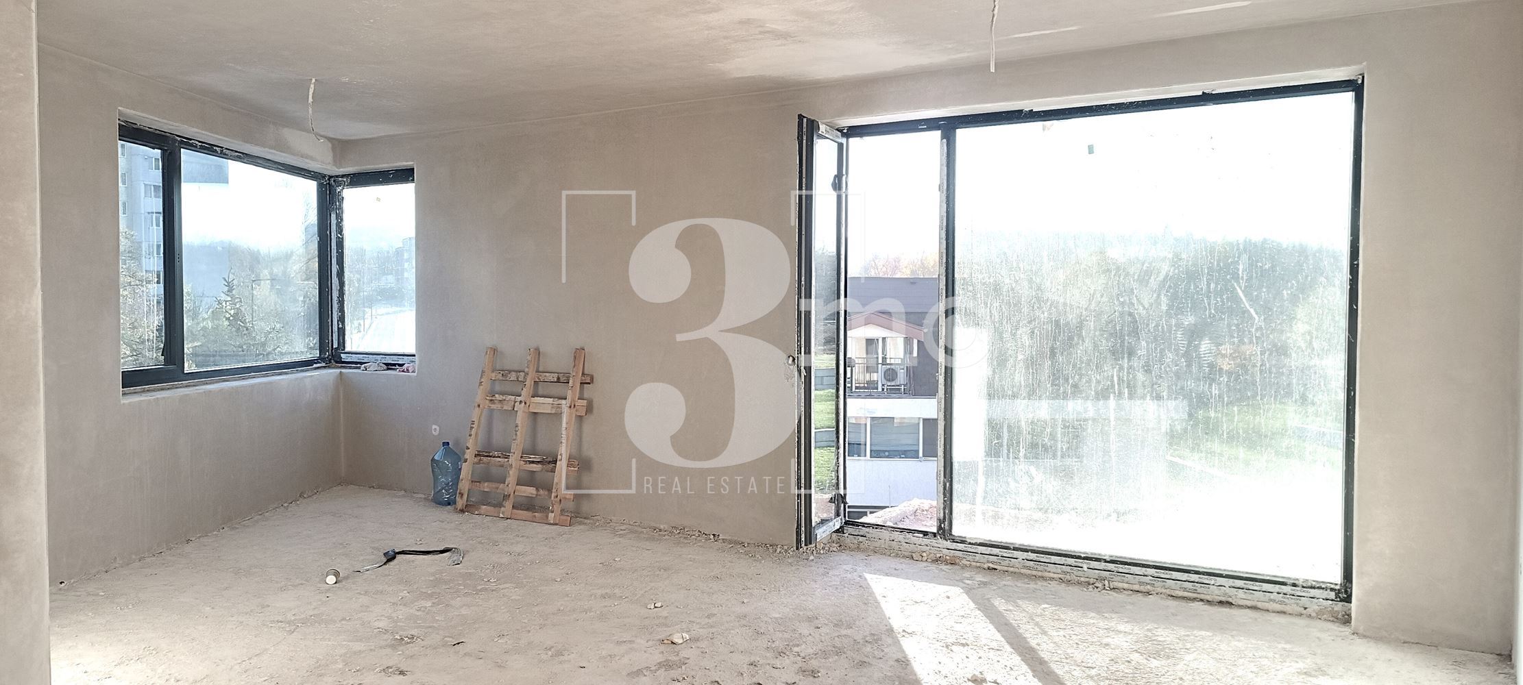 Просторен, слънчев четиристаен апартамент за продажба в ж.к. "Овча купел"2, гр. София - 0