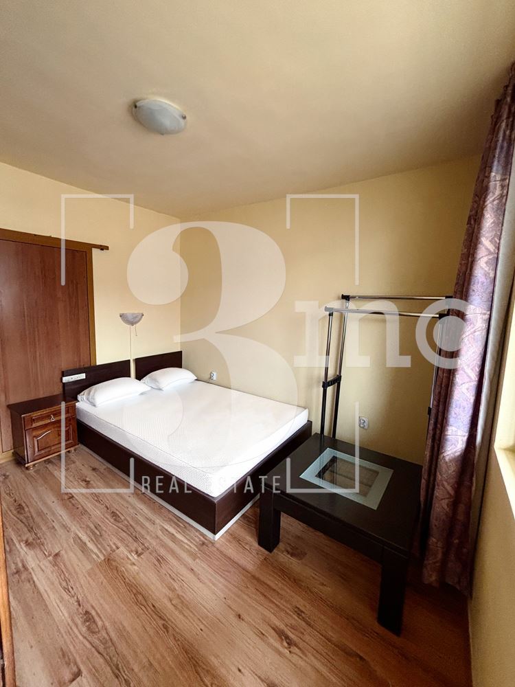 „3mo“ недвижими имоти отдава под наем тристаен апартамент с отлична локация в ж.к. Банишора - 0