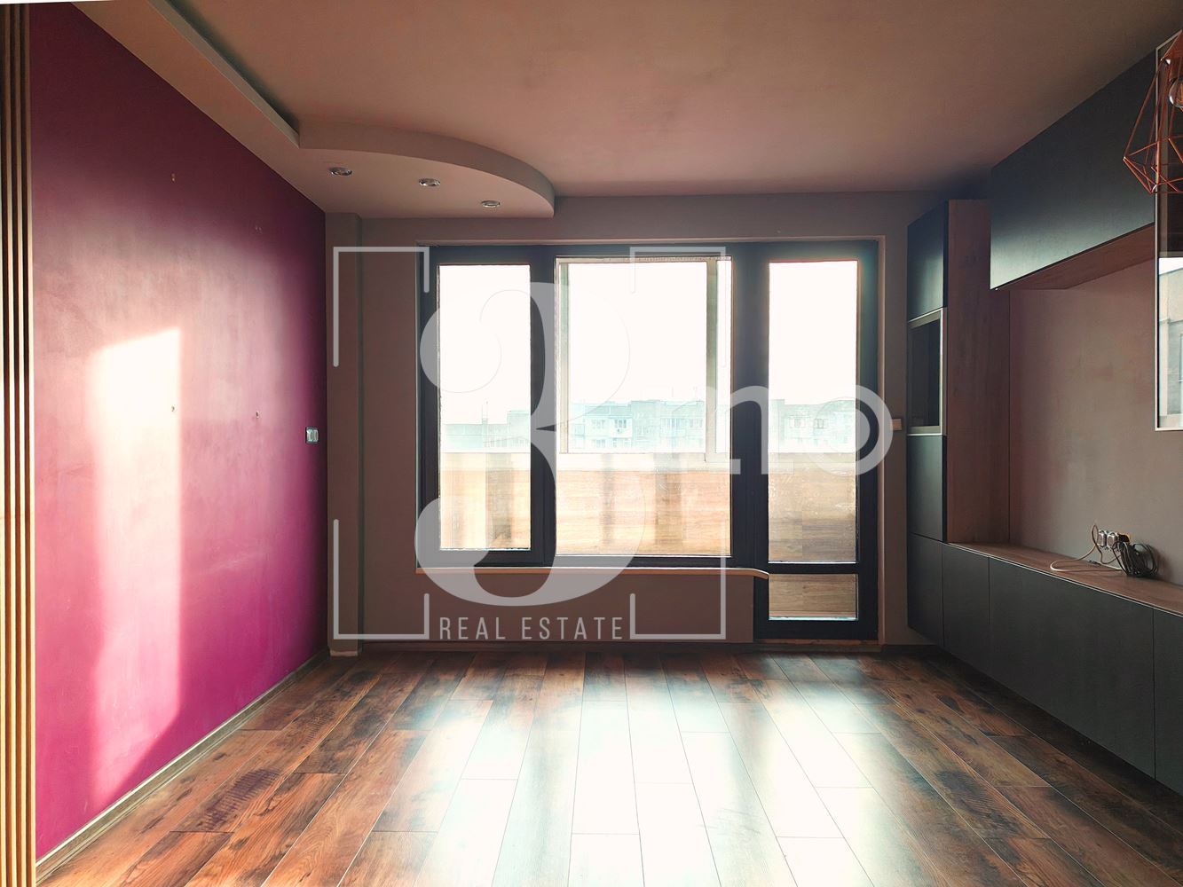 Тристаен апартамент за продажба в ж.к. Люлин 9, гр. София - 0