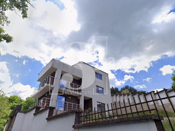 „3mo“ недвижими имоти продава къща, разположена в Банкя, кв. Градоман - 0