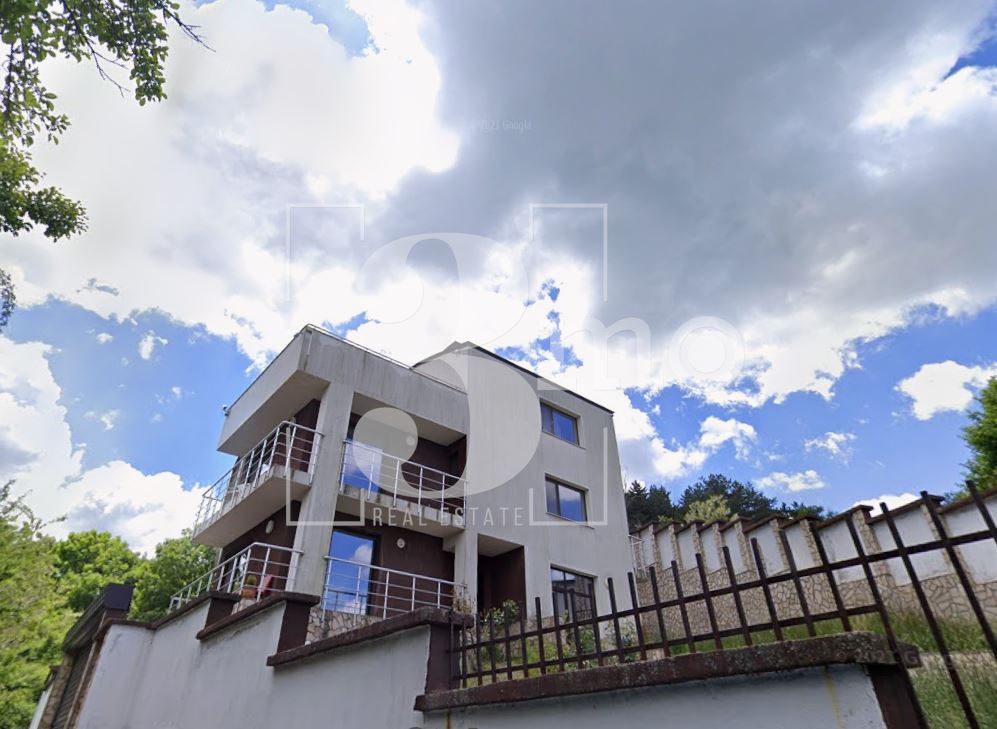 „3mo“ недвижими имоти продава къща, разположена в Банкя, кв. Градоман-0 „3mo“ недвижими имоти продава къща, разположена в Банкя, кв. Градоман - 0