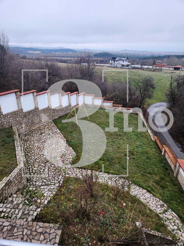 „3mo“ недвижими имоти продава къща, разположена в Банкя, кв. Градоман-0 „3mo“ недвижими имоти продава къща, разположена в Банкя, кв. Градоман - 0