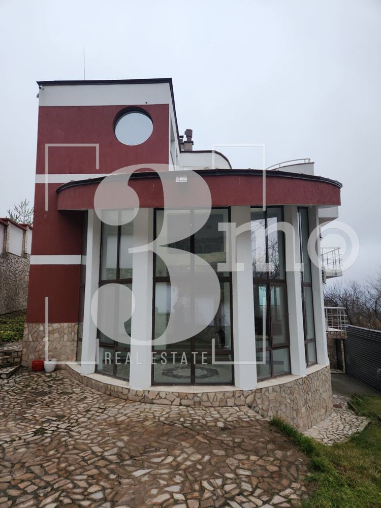 „3mo“ недвижими имоти продава къща, разположена в Банкя, кв. Градоман-0 „3mo“ недвижими имоти продава къща, разположена в Банкя, кв. Градоман - 0