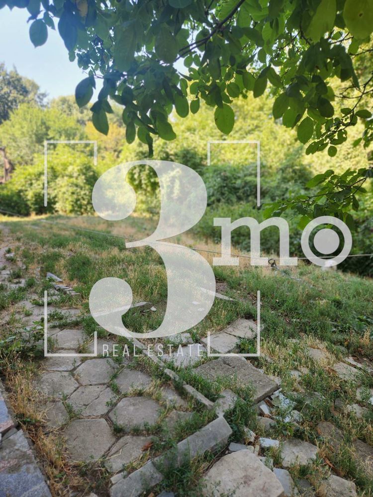 „3mo“ недвижими имоти продава четиристаен апартамент в с.Владая - 0