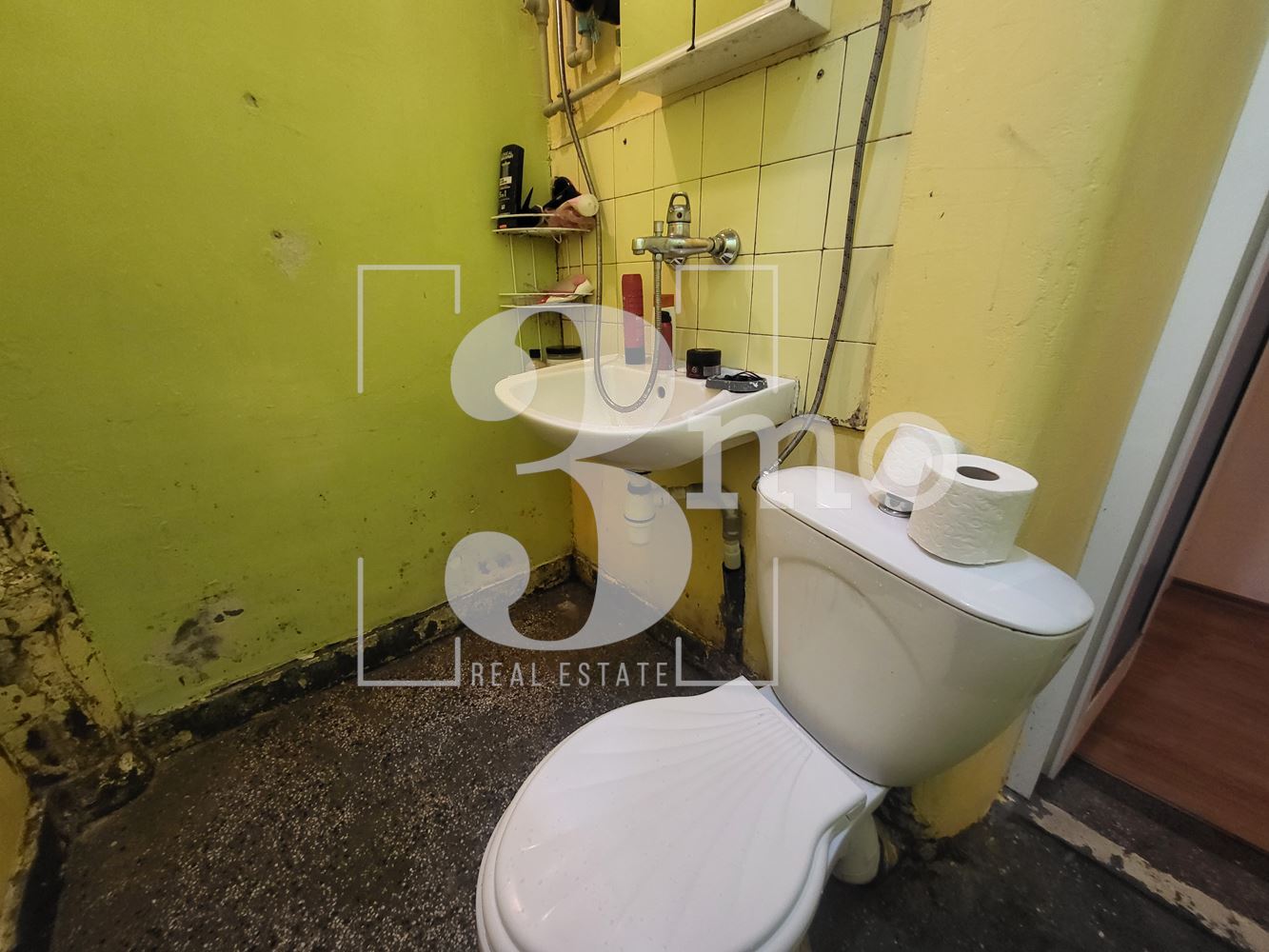 Двустаен апартамент в ж.к.Красна поляна 1 - 0