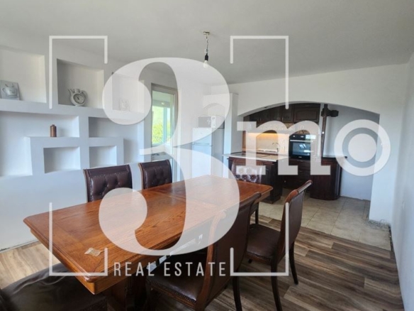 „3mo“ недвижими имоти продава четиристаен апартамент в с.Владая - 0