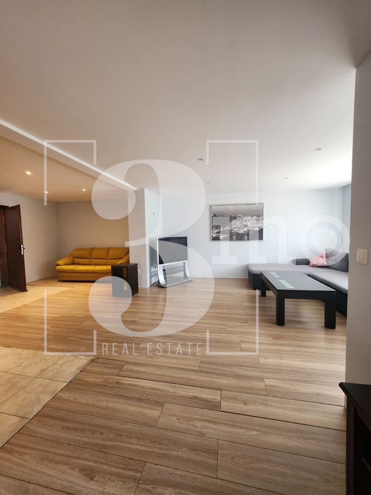 „3mo“ недвижими имоти предлага за продажба имот с голям потенциал в с. Владая - 0