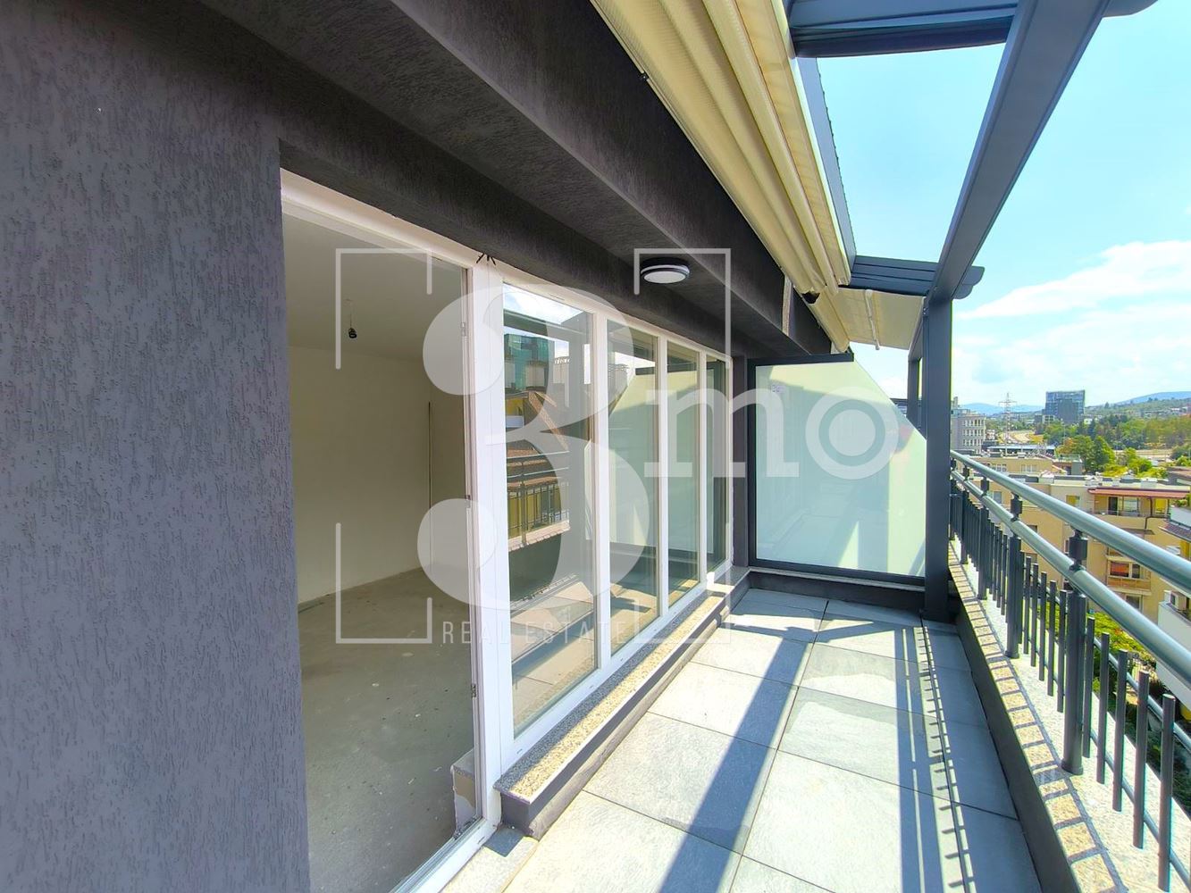 Красив панорамен апартамент с Разрешение за ползване в кв. Манастирски ливади - 0