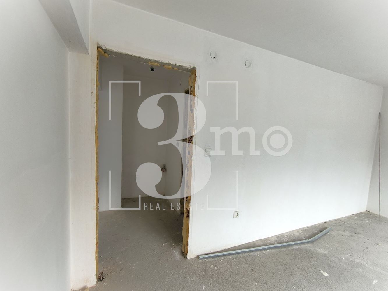 Красив панорамен апартамент с Разрешение за ползване в кв. Манастирски ливади - 0