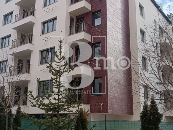 Светъл двустаен апартамент в ж.к. Люлин – Център – на крачки от Метростанция Люлин - 0