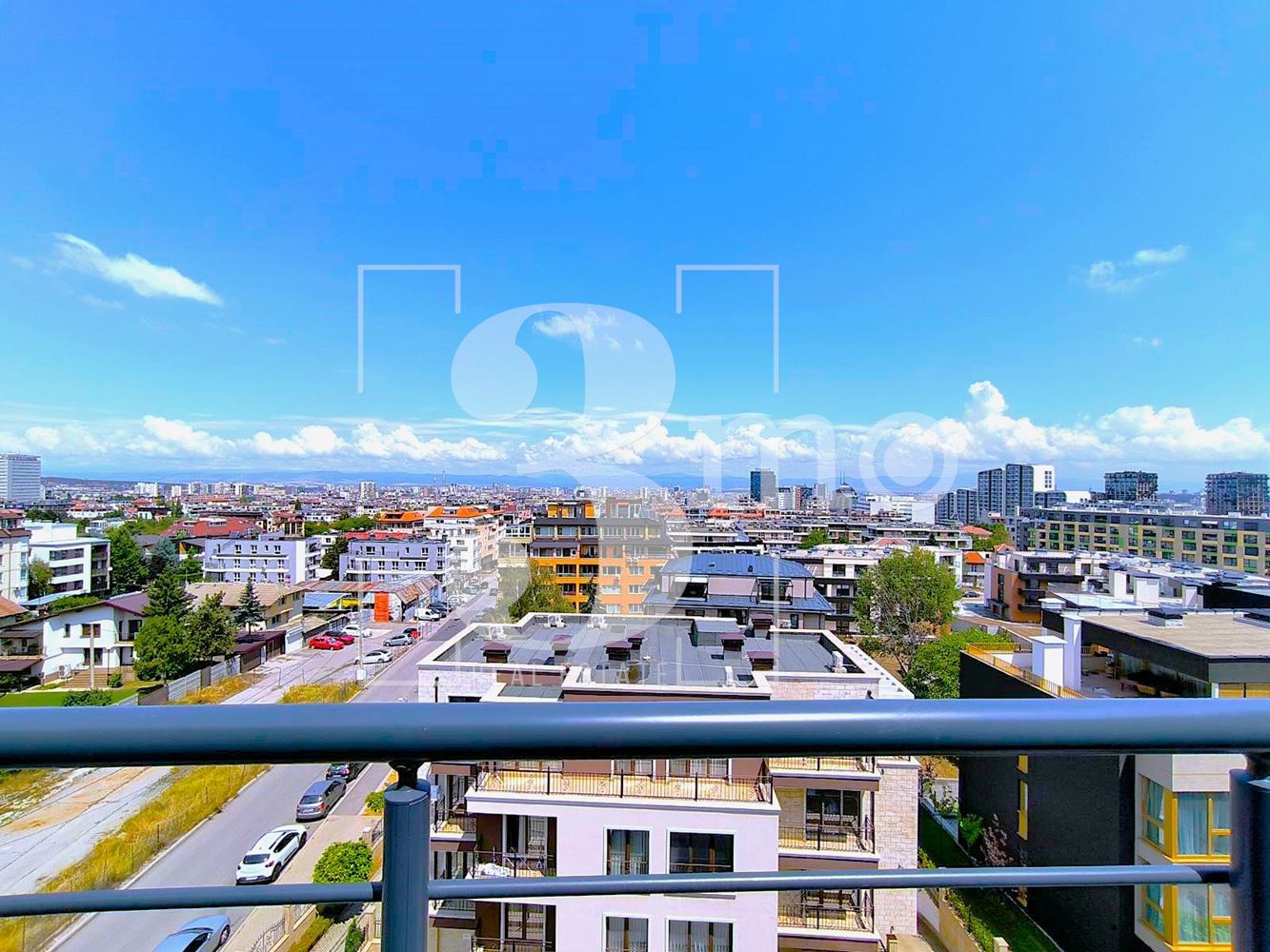 Красив панорамен апартамент с Разрешение за ползване в кв. Манастирски ливади - 0