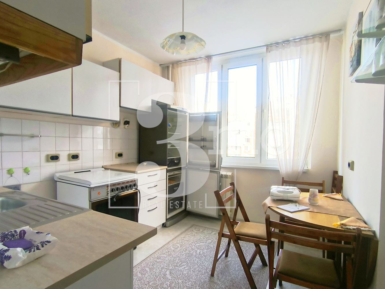 Двустаен апартамент под наем до мол София в столицата - 0