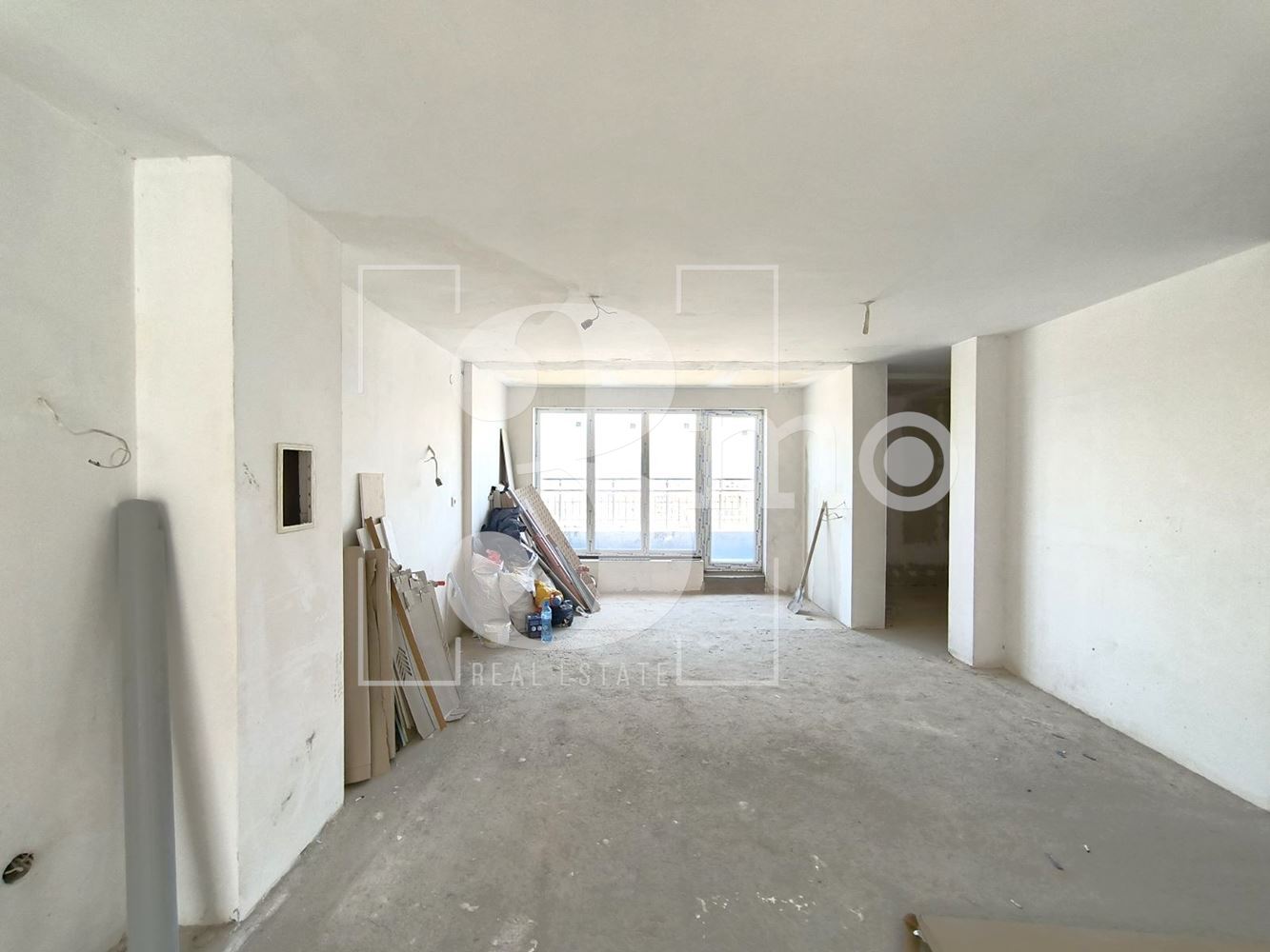 Красив панорамен апартамент с Разрешение за ползване в кв. Манастирски ливади - 0