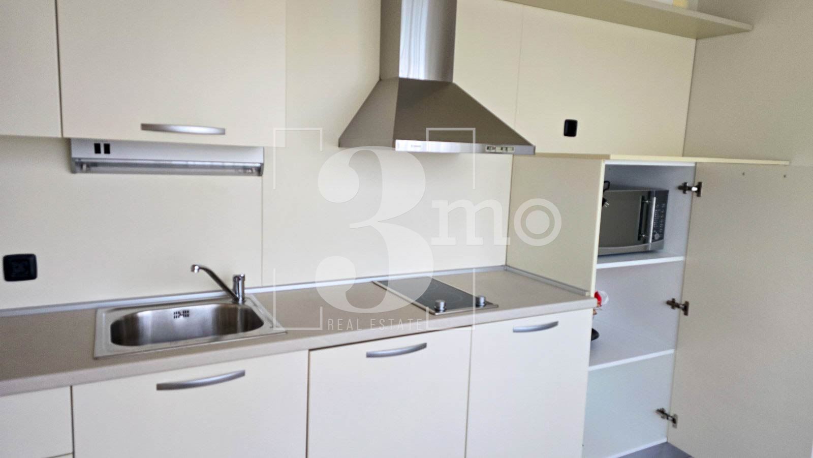 3mo недвижими имоти продава четиристаен луксозен апартамент в кв. Витоша, София - 0