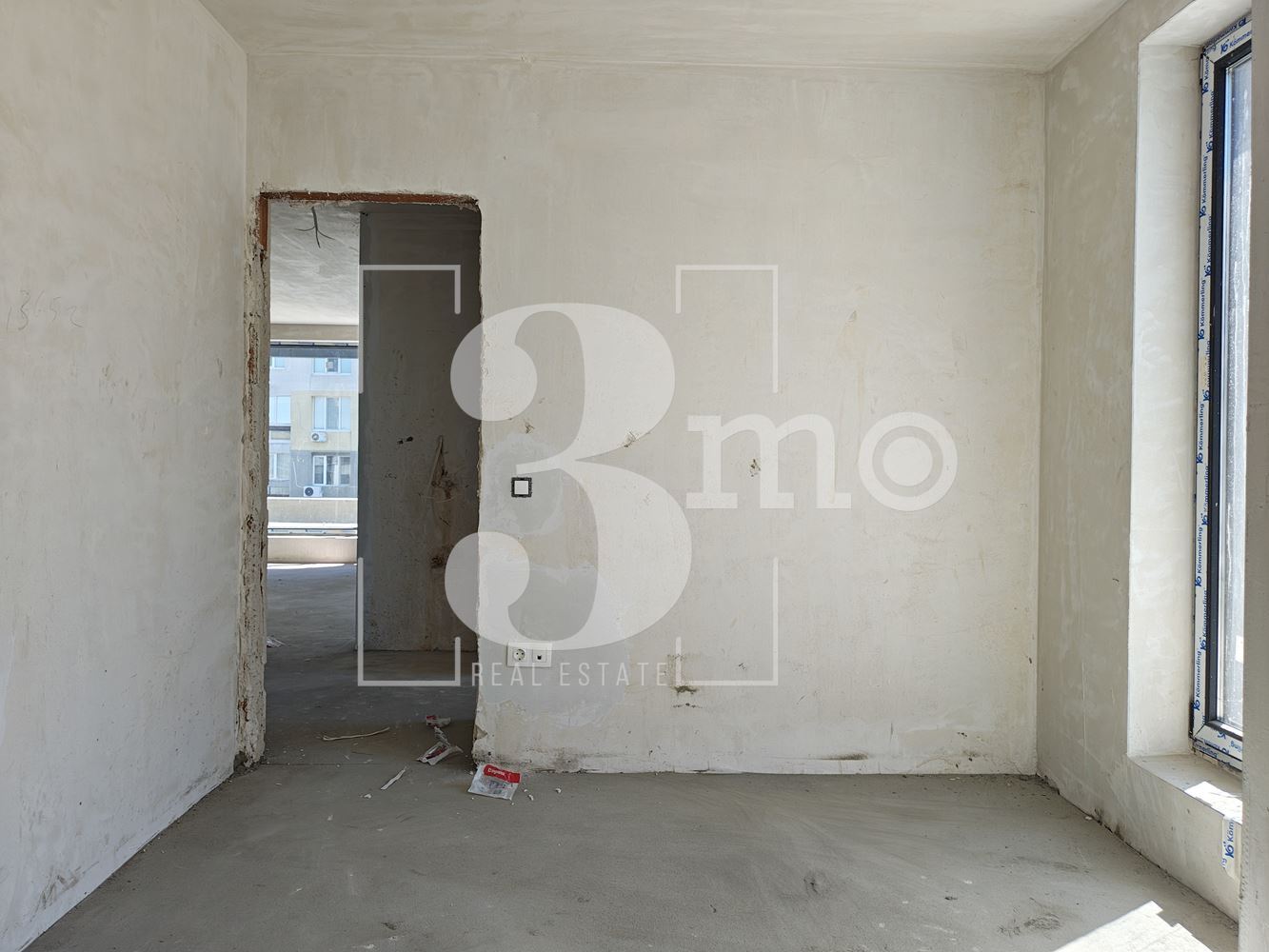 Тристаен апартамент с Акт 14, за продажба в ж.к. Люлин 4, гр. София - 0