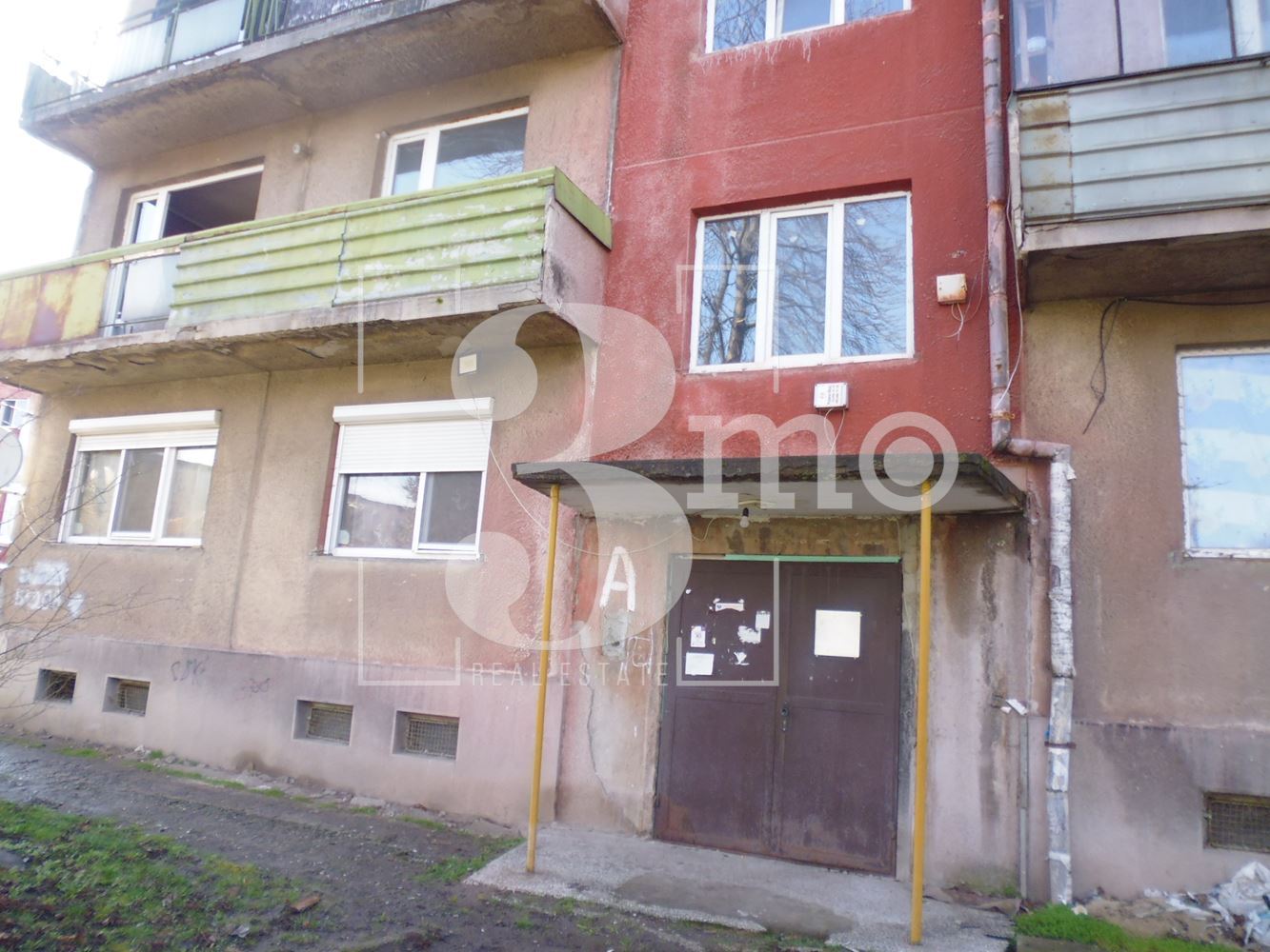 Двустаен апартамент за продажба в ж.к.Надежда 2, гр. София - 0