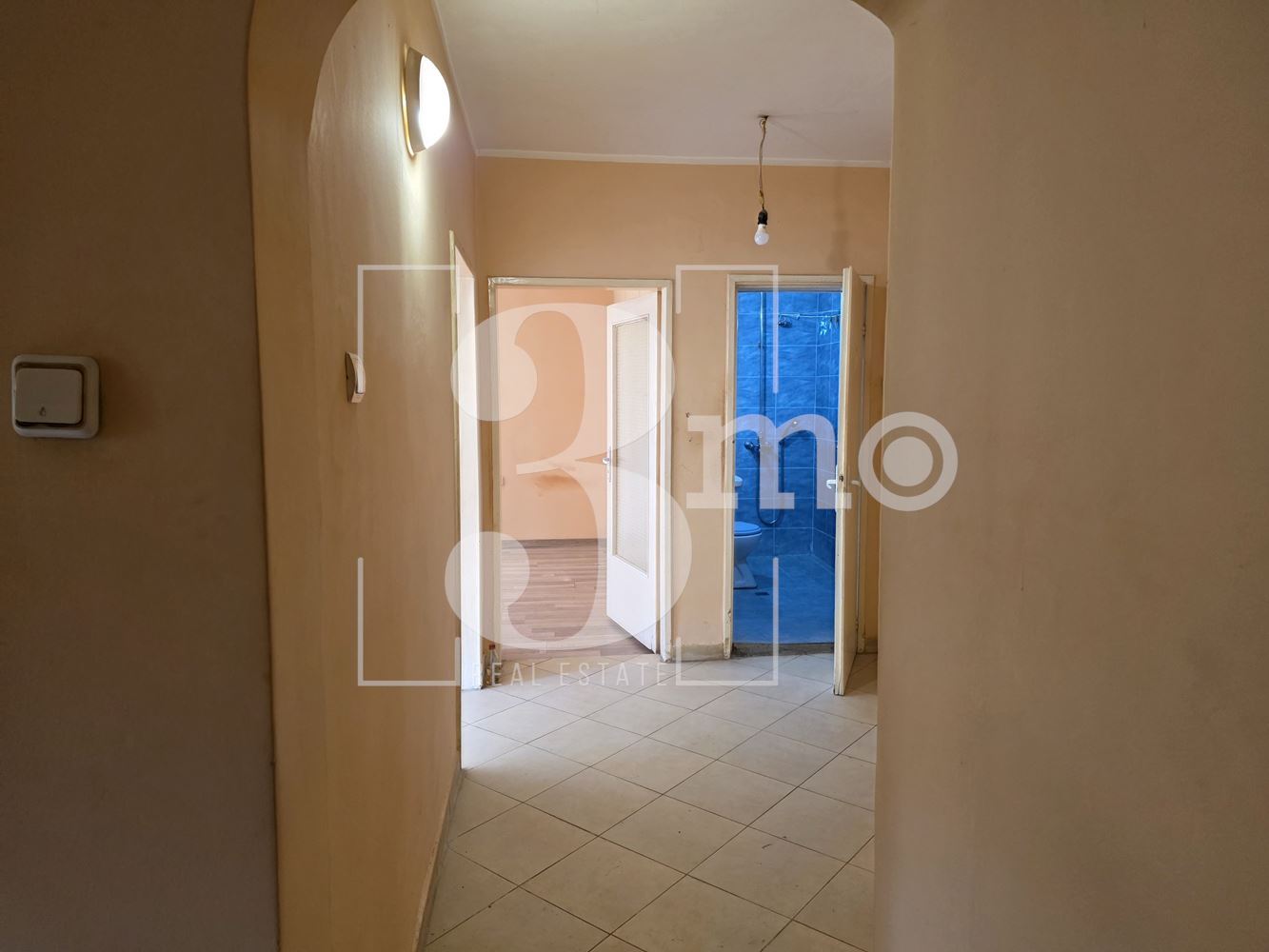 Двмустаен апартамент за продажба в ж.к.Люлин 2, гр.София - 0