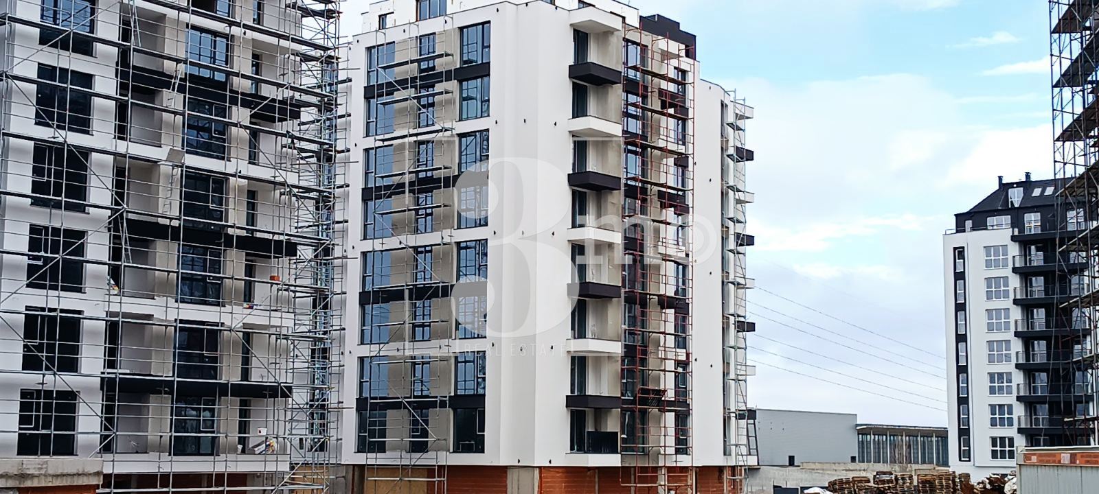 Продава тристаен апартамент в нов, затворен комплекс в ж.к. "Люлин"-5, София - 0