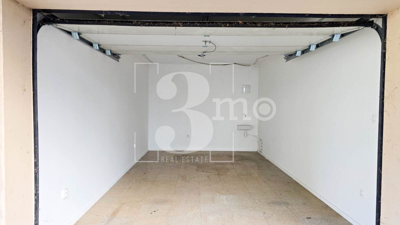 3mo недвижими имоти продава четиристаен луксозен апартамент в кв. Витоша, София - 0