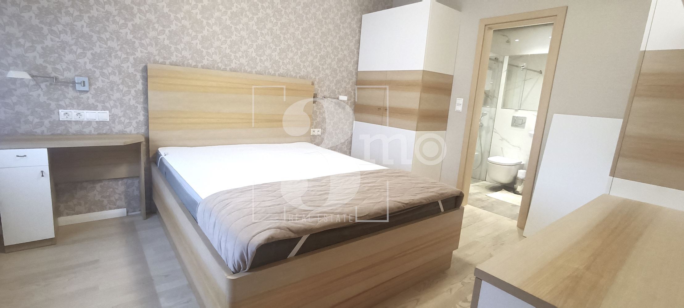 Тристаен апартамент под наем в затворен комплекс Flora Park – комфорт, сигурност и стил - 0