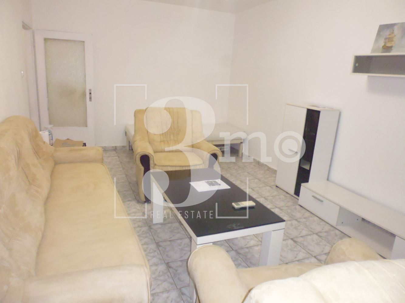 Просторен и слънчев двустаен апартамент за проздажба. - 0