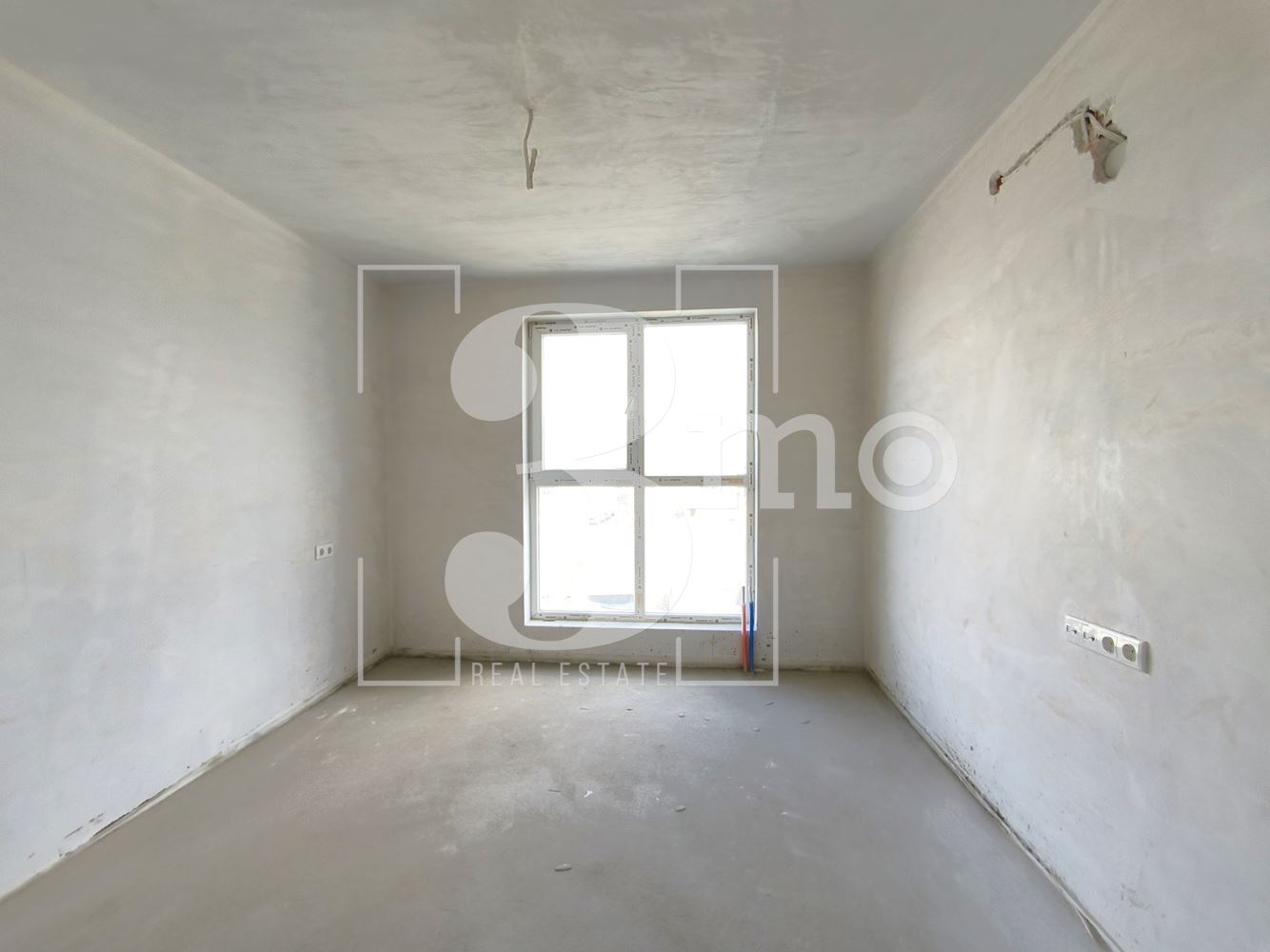 Тристаен апартамент пред АКТ 16 в ж.к. Люлин, град София - 0