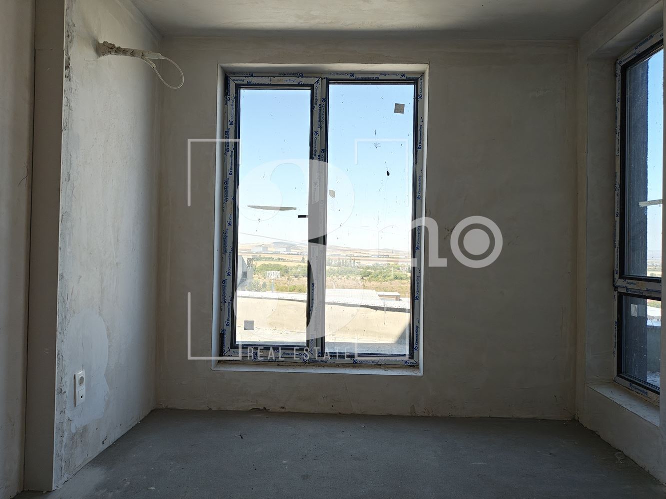 Тристаен апартамент с Акт 14, за продажба в ж.к. Люлин 4, гр. София - 0