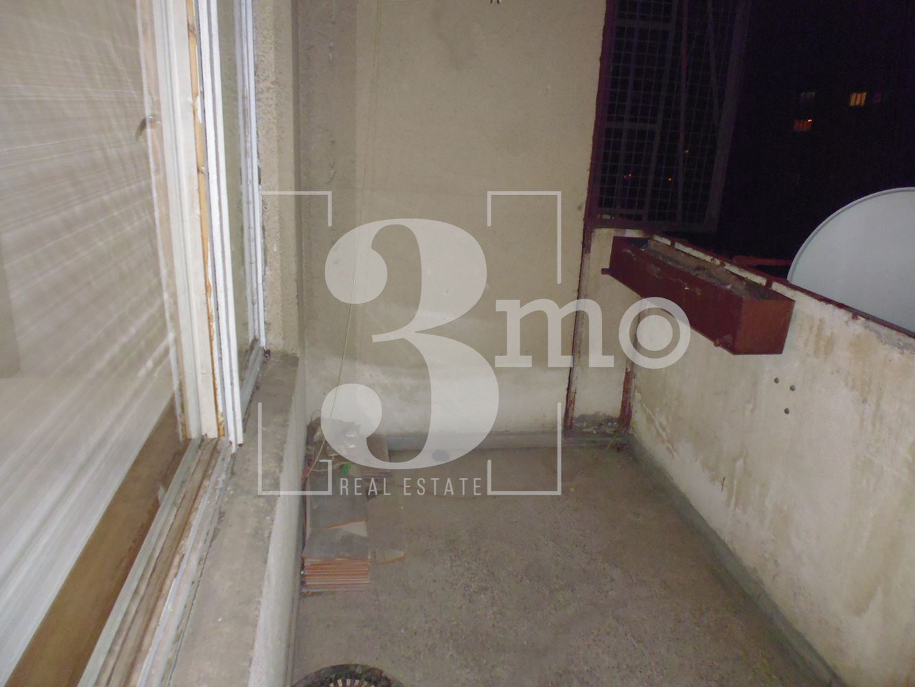 Просторен и слънчев двустаен апартамент за проздажба. - 0