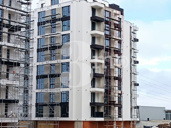 3mo Амалтея продава тристаен апартамент в затворен комплекс в ж.к. "Люлин"-5, град София - 0