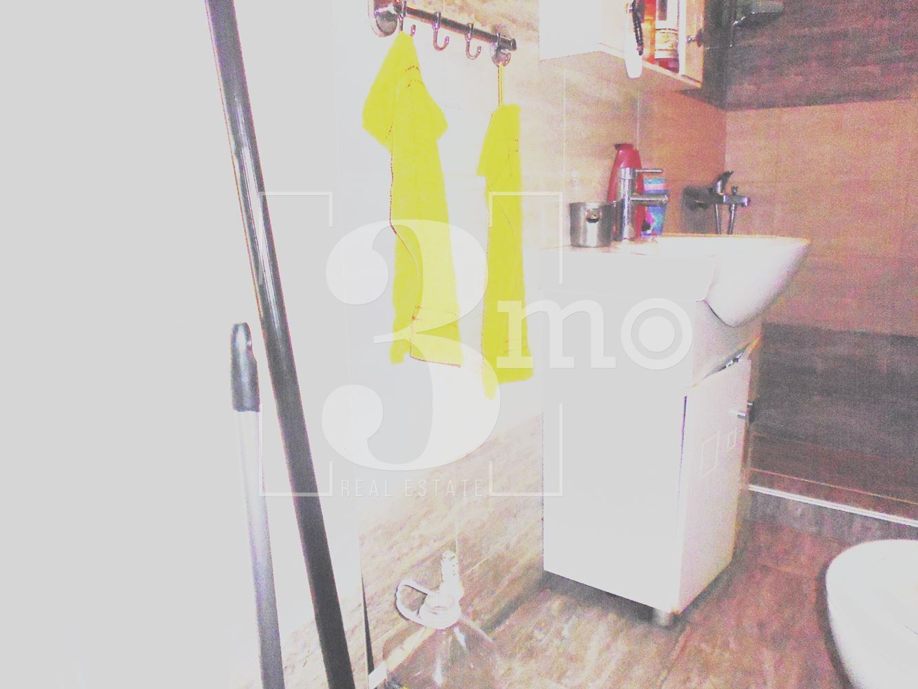 Двустаен преустроен и ремонтиран апартамент за продажба в ж.к. Люлин 2, гр. София-0 Двустаен преустроен и ремонтиран апартамент за продажба в ж.к. Люлин 2, гр. София - 0