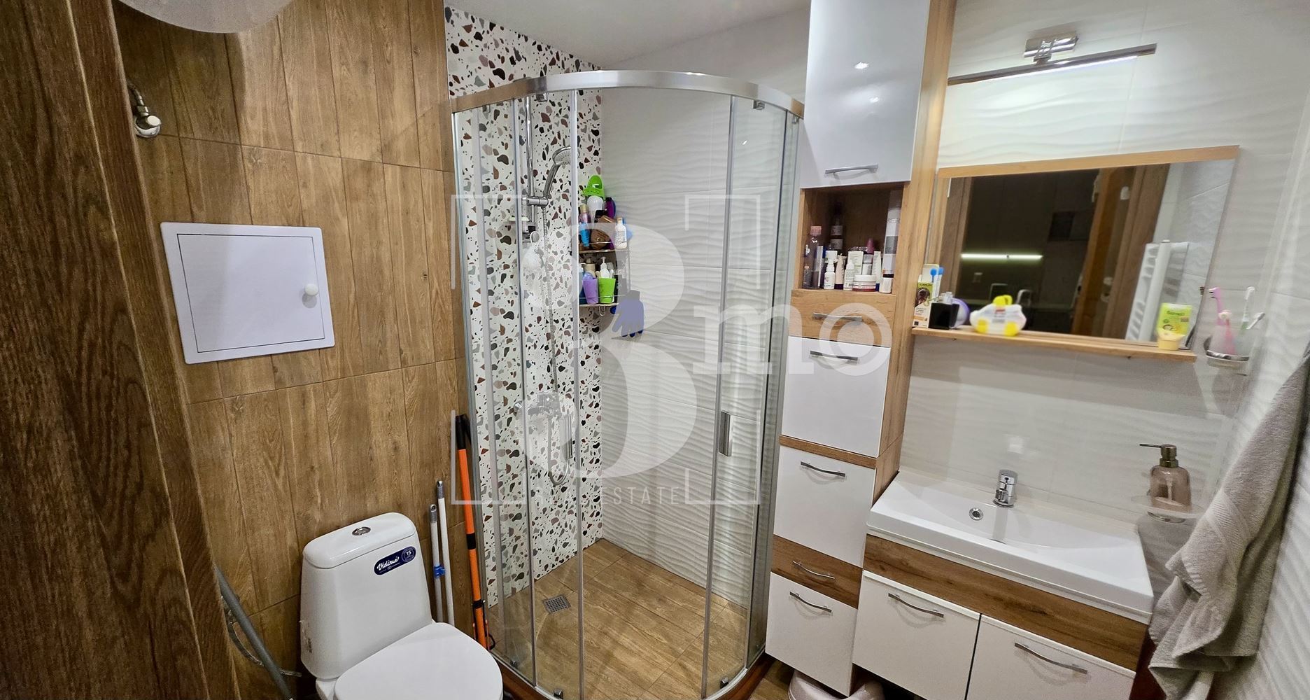 „3mo“ недвижими имоти продава двустаен апартамент, находящ се в ж.к. Дружба 2 - 0