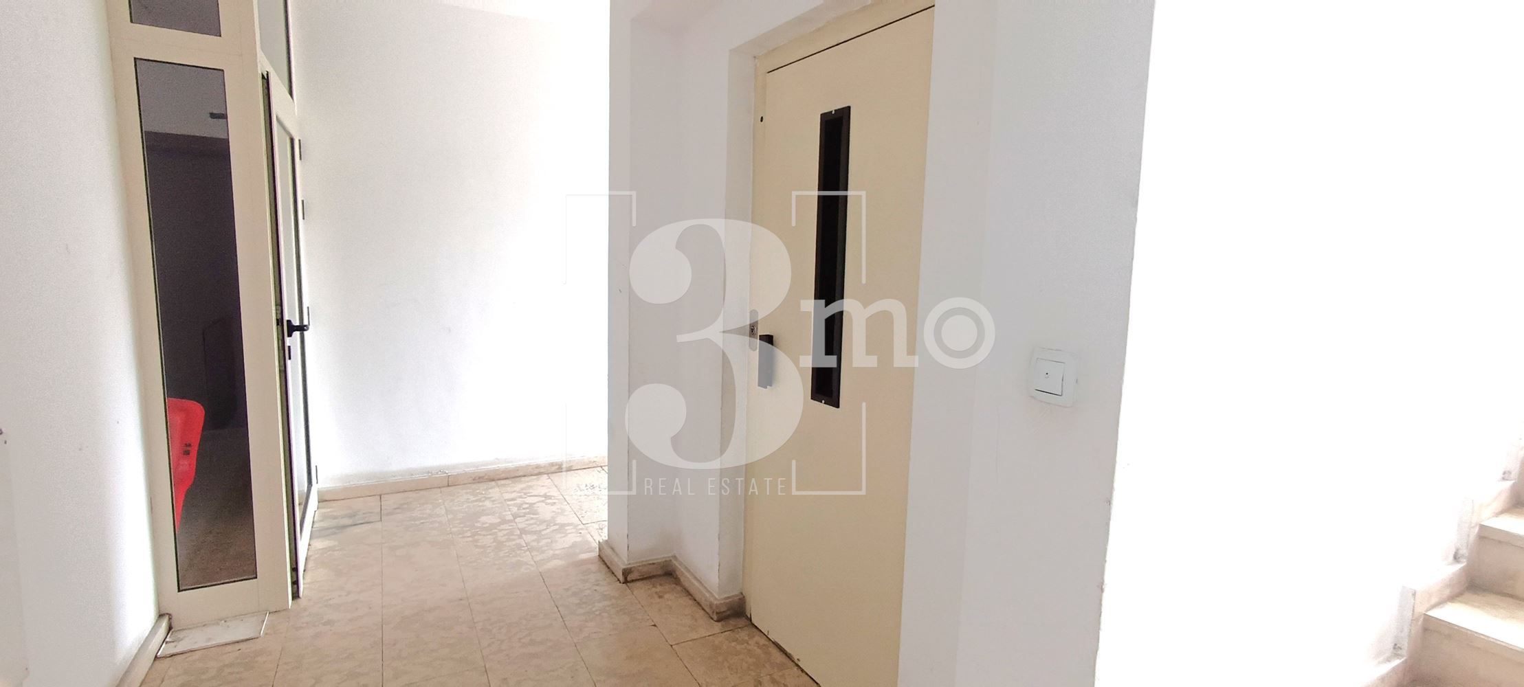 Двустаен апартамент под наем в Цариградски комплекс, ж.к. Дружба – отлична локация до метро! - 0