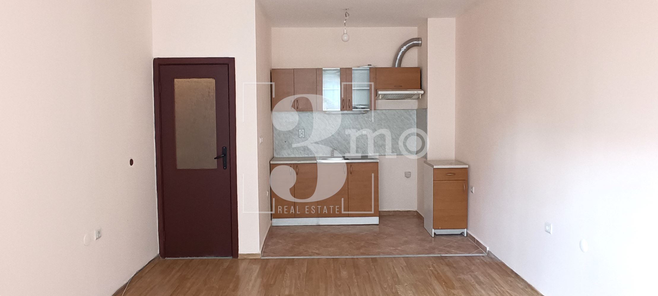 Двустаен апартамент под наем в Цариградски комплекс, ж.к. Дружба – отлична локация до метро! - 0