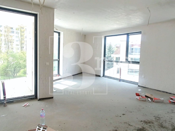 Просторен, слънчев четиристаен апартамент за продажба в ж.к. "Овча купел"2, гр. София - 0