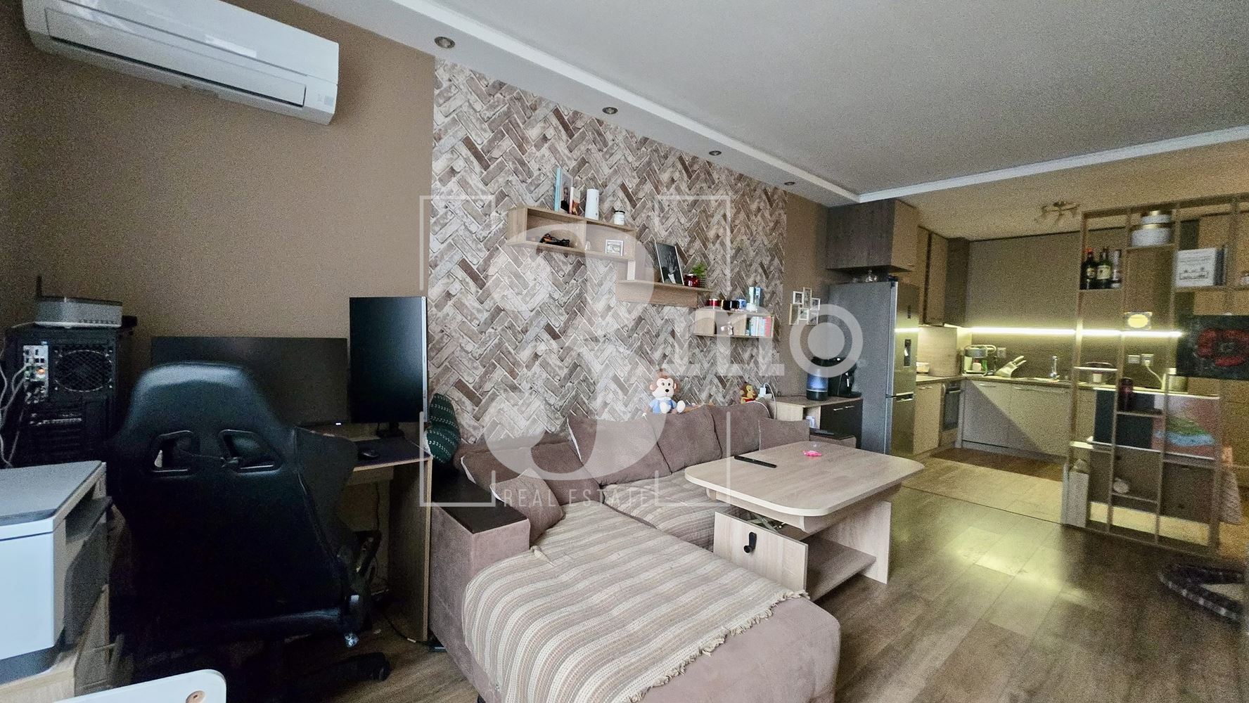 „3mo“ недвижими имоти продава двустаен апартамент, находящ се в ж.к. Дружба 2 - 0