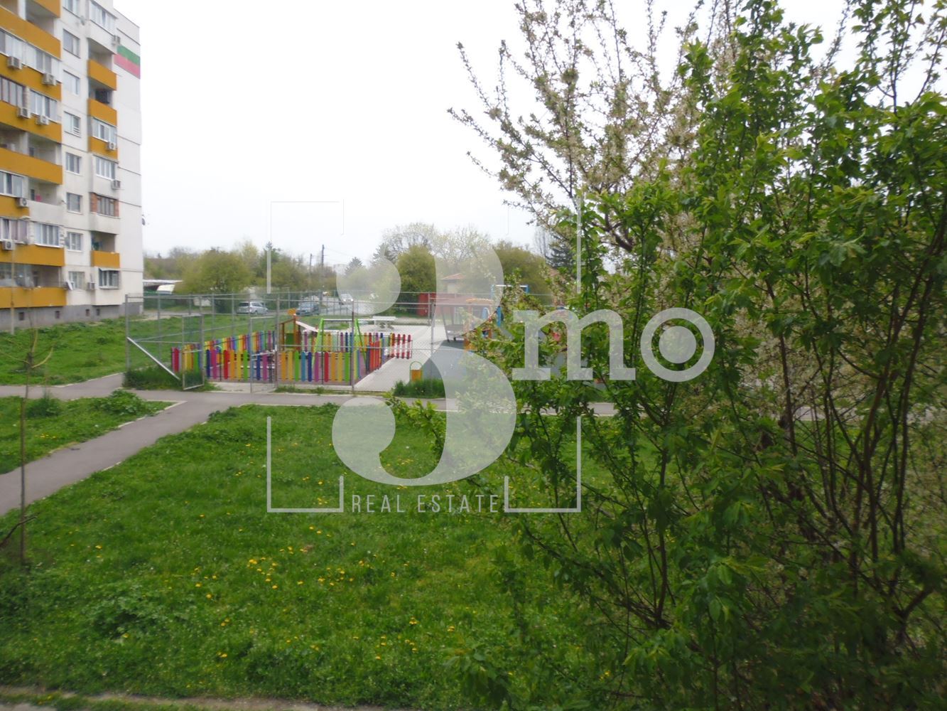 Многостаен апартамент за продажба в ж. к. Модерно предградие, гр. София - 0