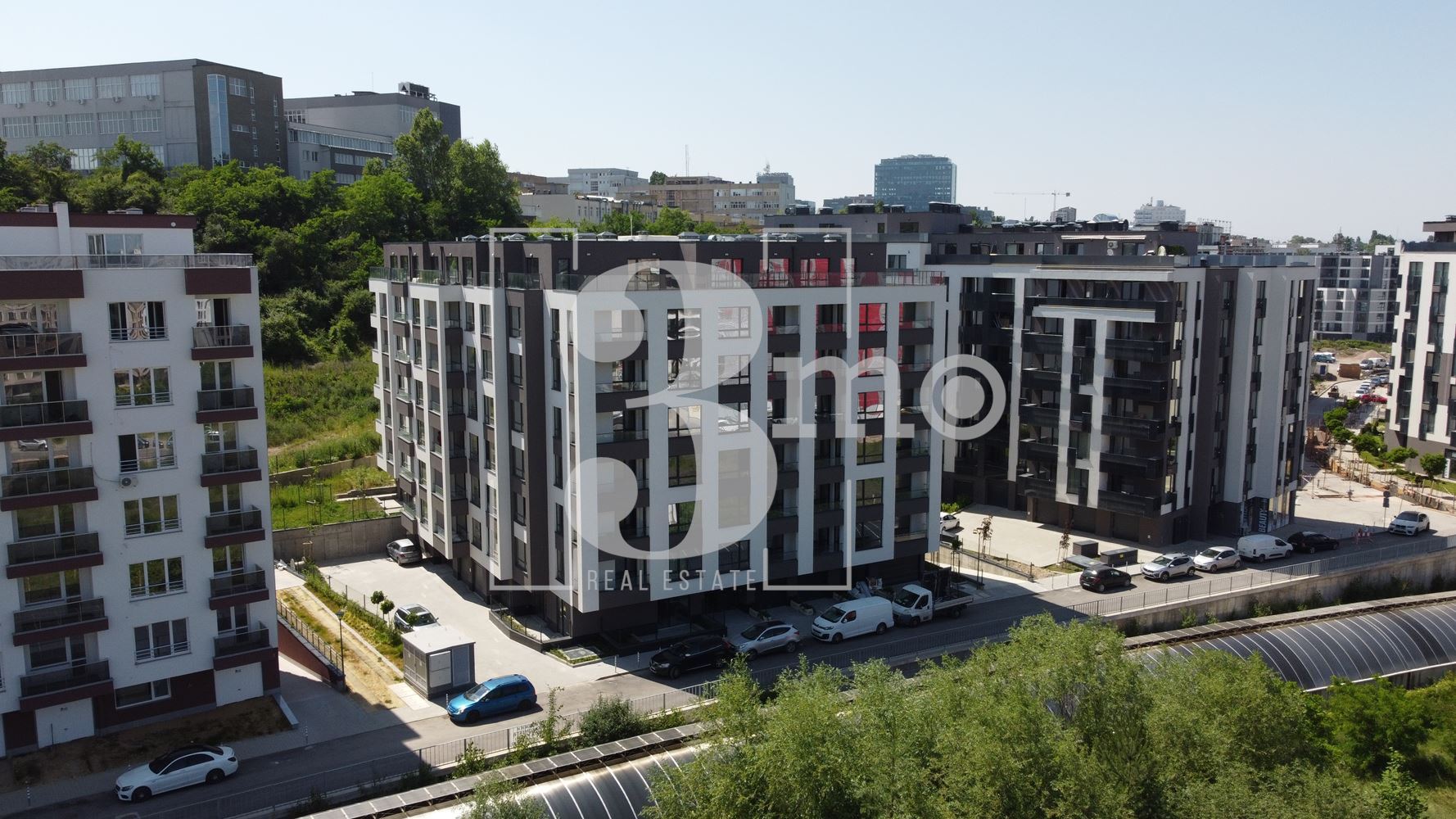 „3mo“ недвижими имоти продава двустаен апартамент, находящ се в ж.к. Дружба 2 - 0